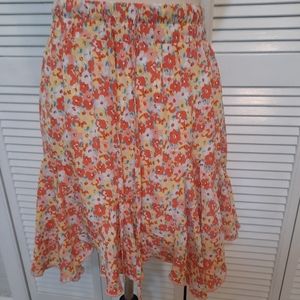 Pink lily floral mini skirt sz medium *I